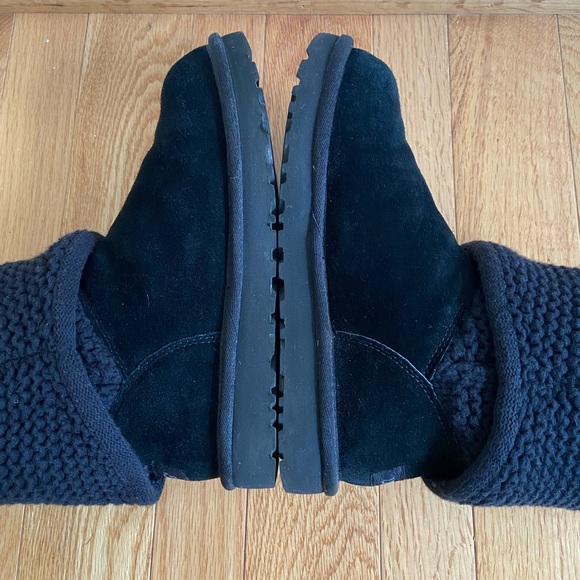 UGG Shaina Boots Women's 7 Black Suede Knit Cuff Lined Winter Snow Shearling EUC - Picture 5 of 13